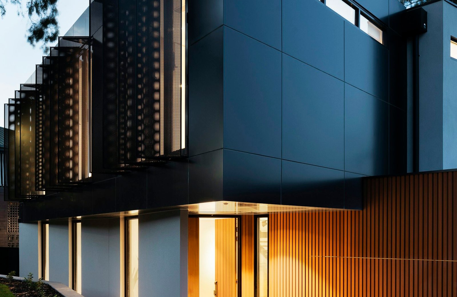 Contemporary home exterior