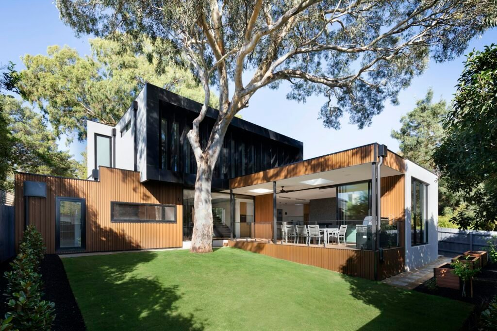Selling or Leasing in Point Cook?